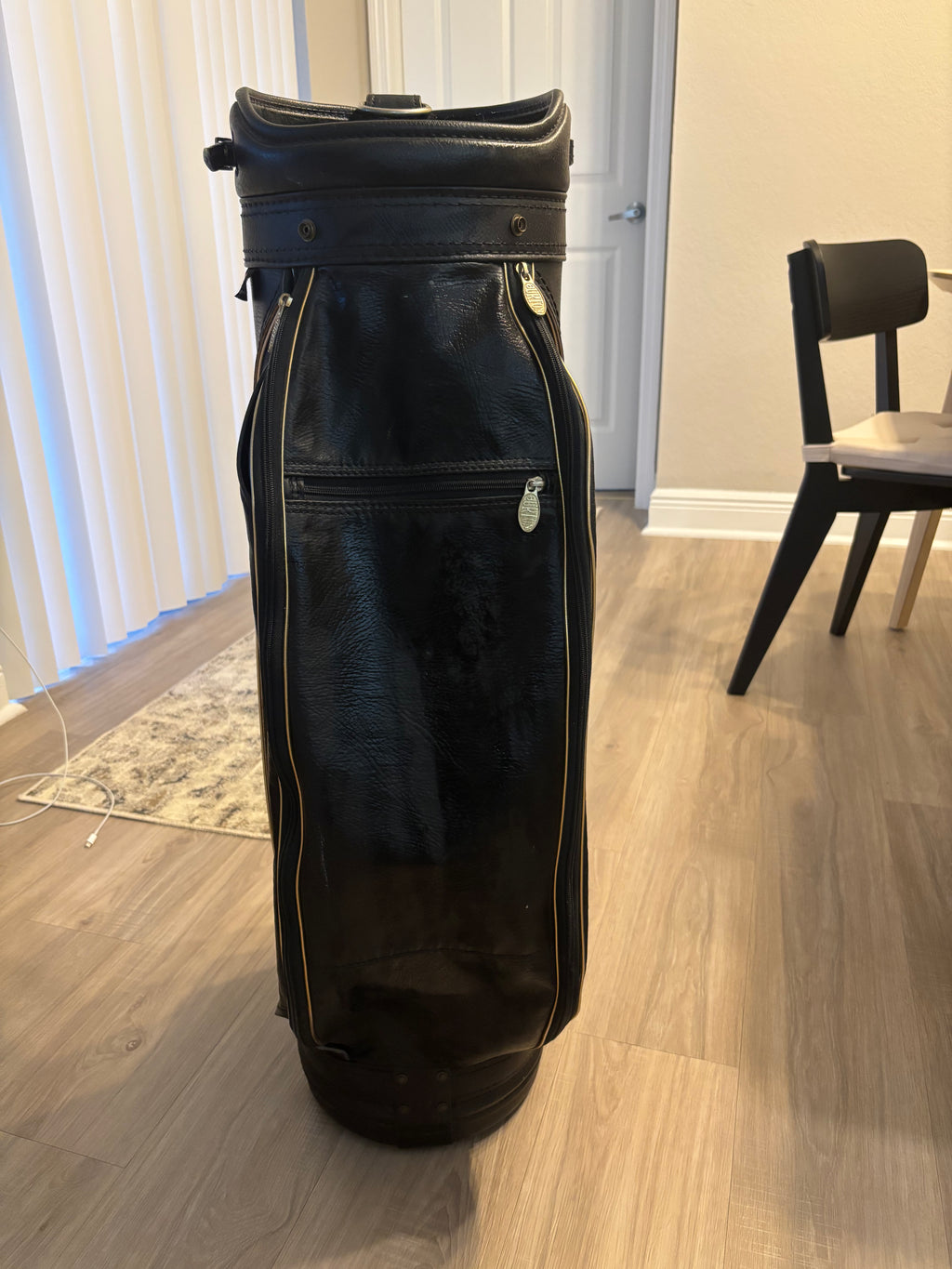 Burton Vintage Leather Golf Bag